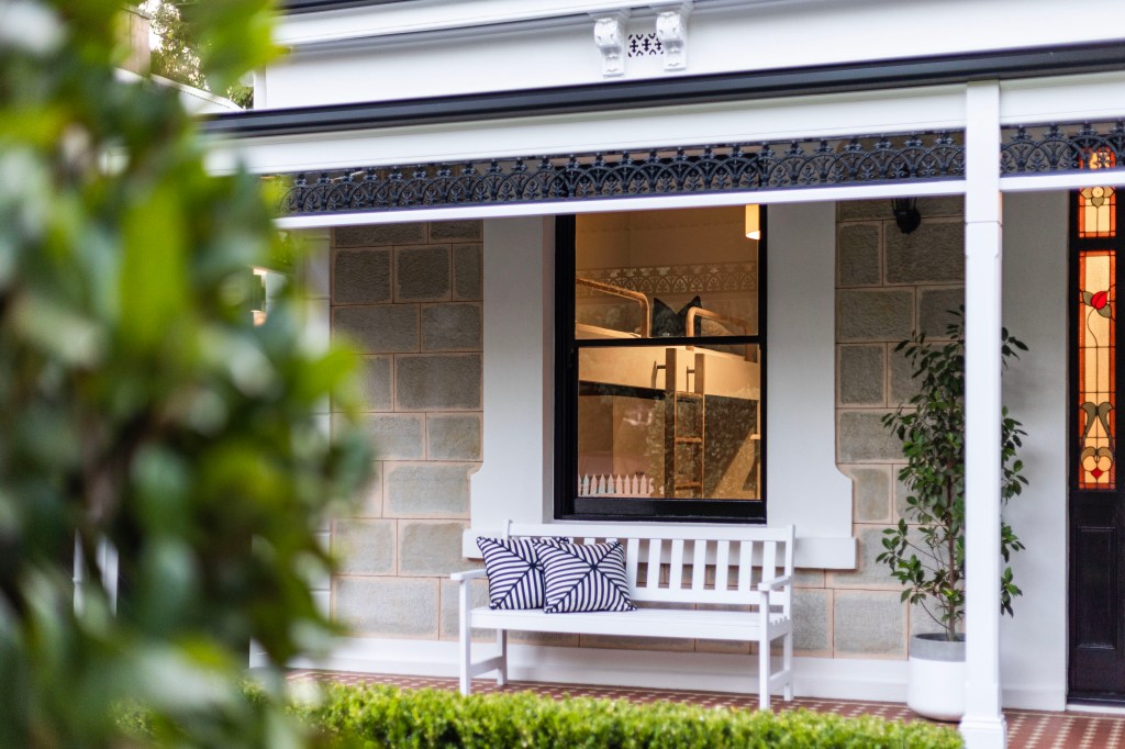 6 Steps to Selling&nbsp;Stress-Free