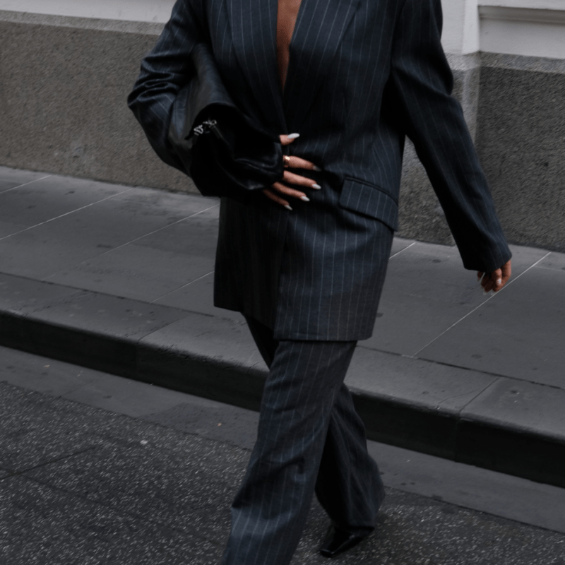 Microtrend: Suits +&nbsp;Silver